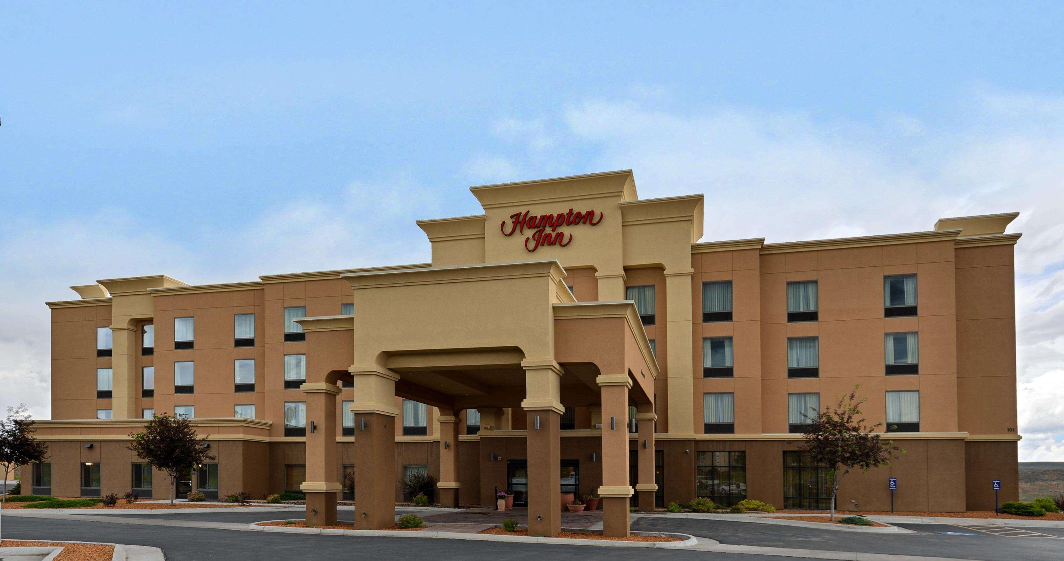 Hampton Inn Еванстън Екстериор снимка
