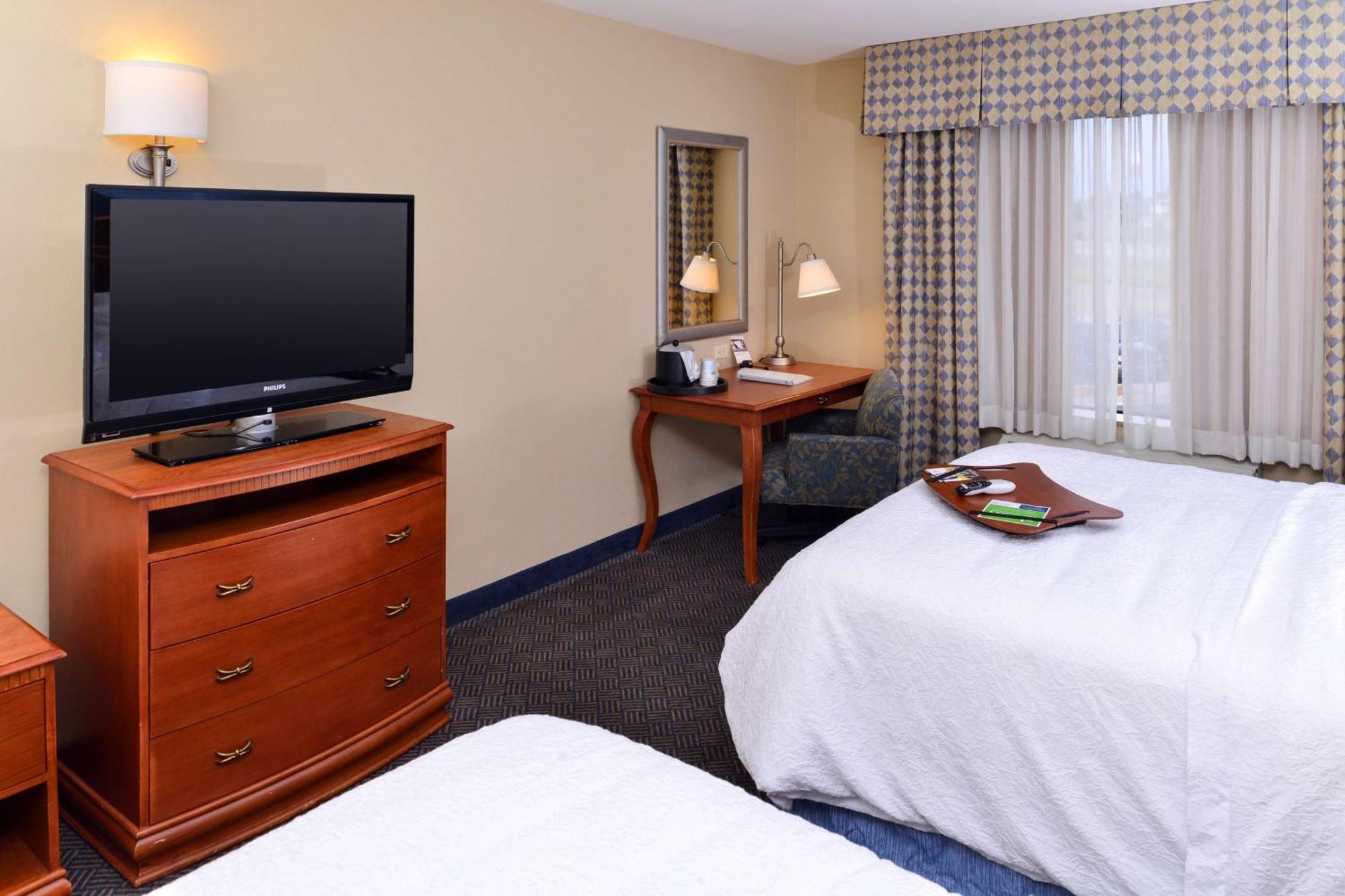 Hampton Inn Еванстън Екстериор снимка