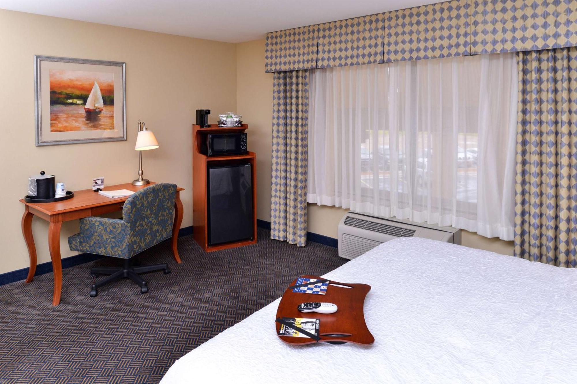 Hampton Inn Еванстън Екстериор снимка