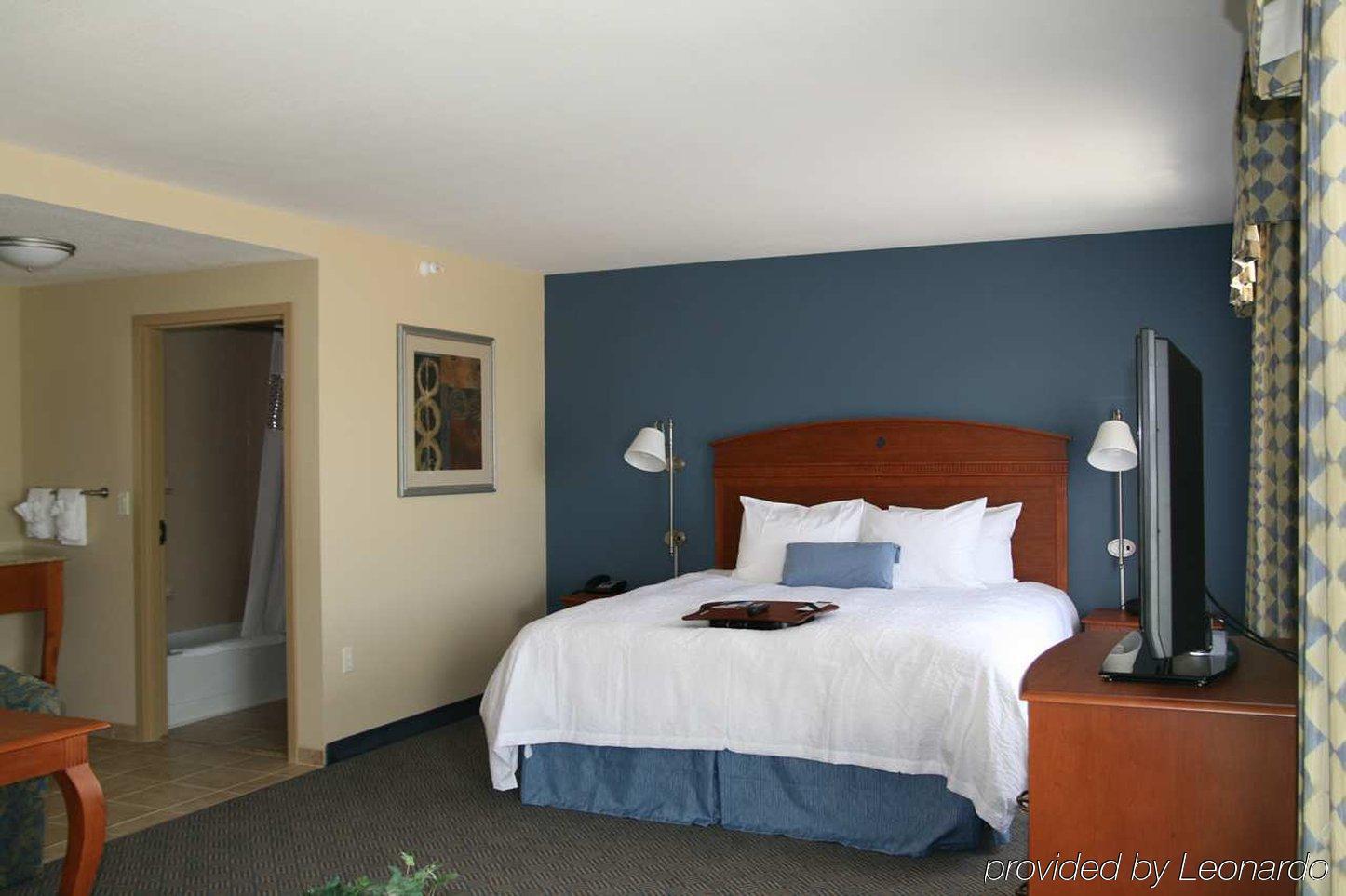 Hampton Inn Еванстън Стая снимка